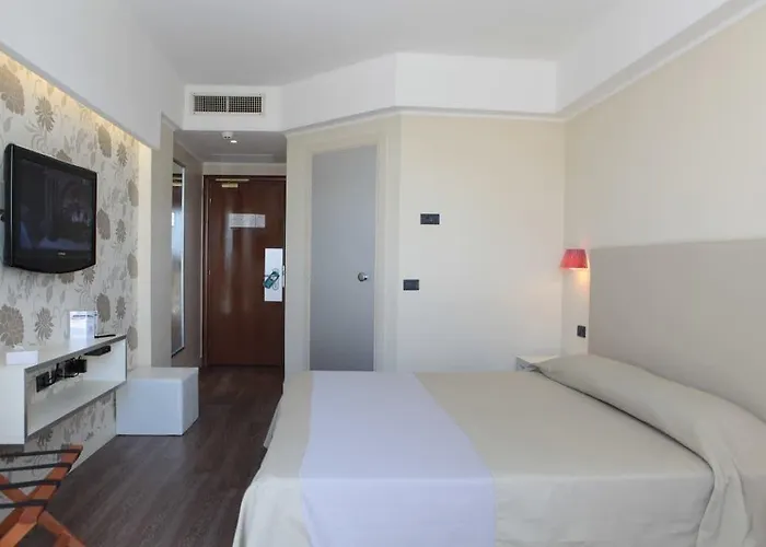 Hotel Tor Vergata 4*