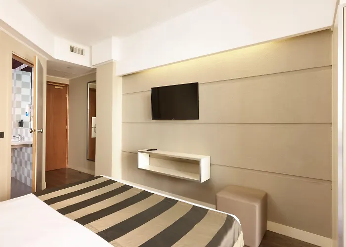 Tor Vergata Szálloda 4*