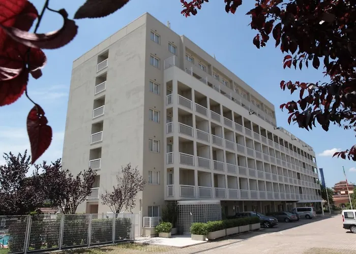 Tor Vergata Hotel 4*